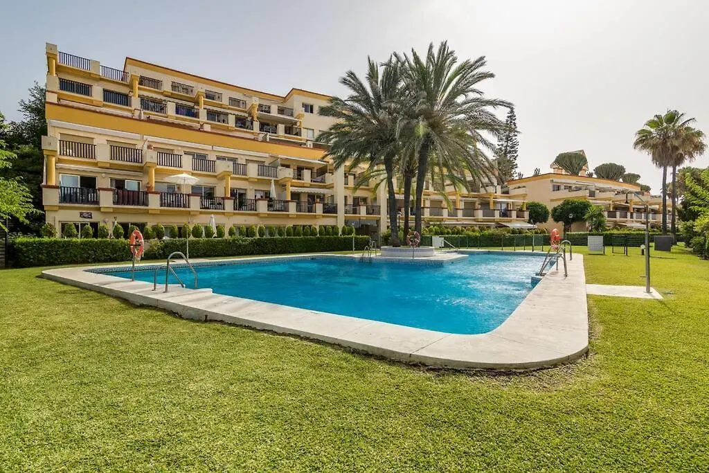 Oleholidays 113 Romana Playa Junto Al Mar Marbella 0*,  Spain